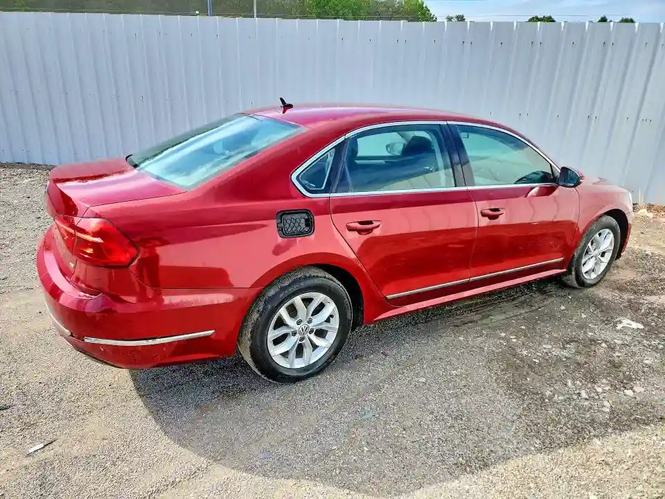 1VWAT7A33GC019452 2016 VOLKSWAGEN PASSAT-2