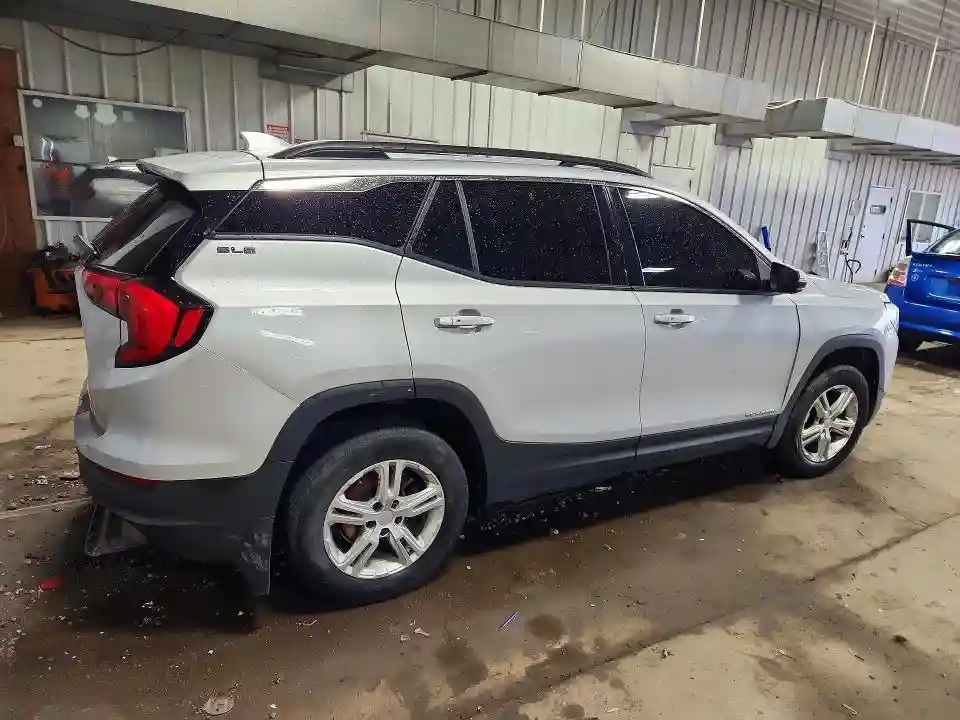 3GKALTEV1JL174072 2018 GMC TERRAIN-2