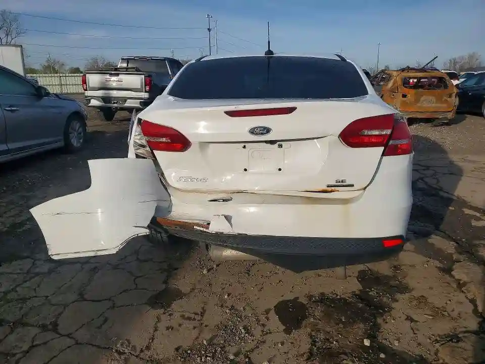 1FADP3F26GL389376 2016 FORD FOCUS-5