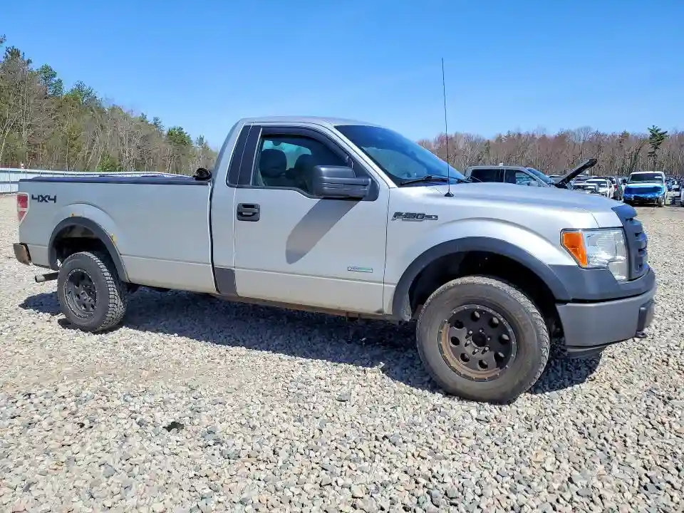 1FTNF1ET6CKE01817 2012 FORD ALL MODELS-3