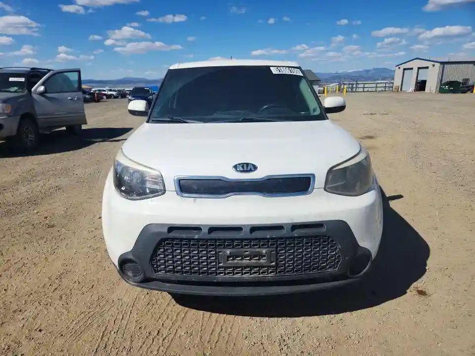 KNDJN2A23G7377778 2016 KIA SOUL BASE-4