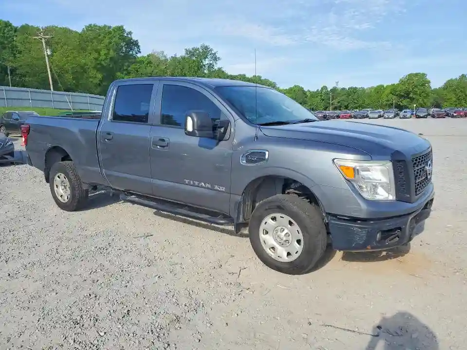 1N6AA1F19HN548484 2017 NISSAN TITAN-3