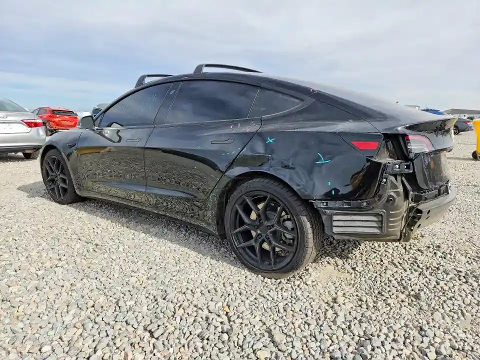 5YJ3E1EB9JF184839 2018 TESLA MODEL 3-1