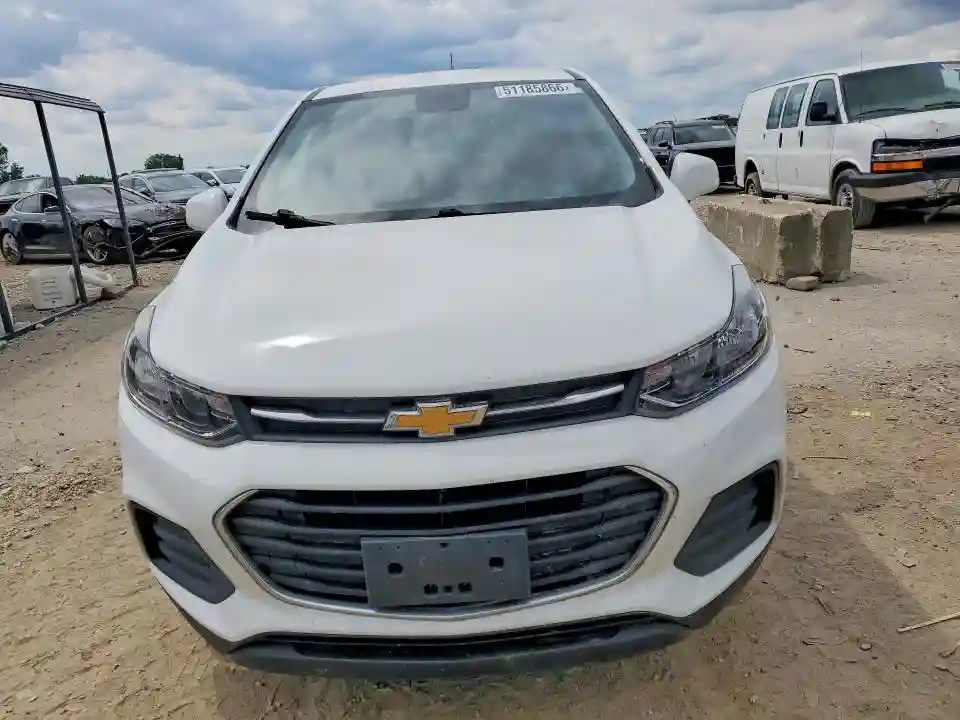 KL7CJNSB8LB065268 2020 CHEVROLET TRAX-4
