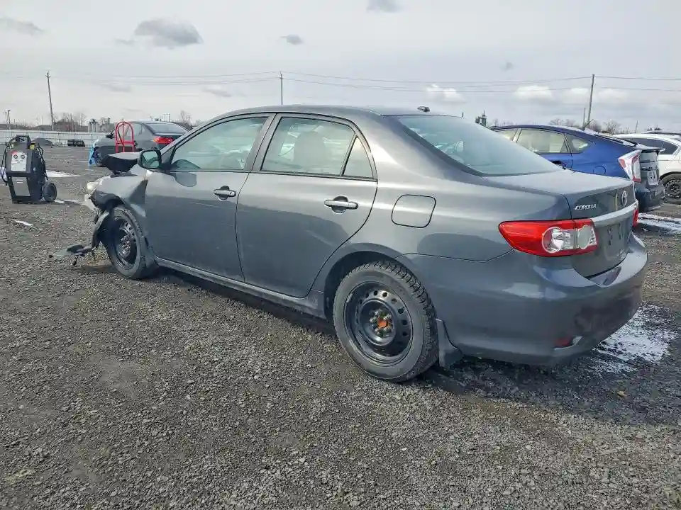 2T1BU4EE1CC818632 2012 TOYOTA COROLLA-1