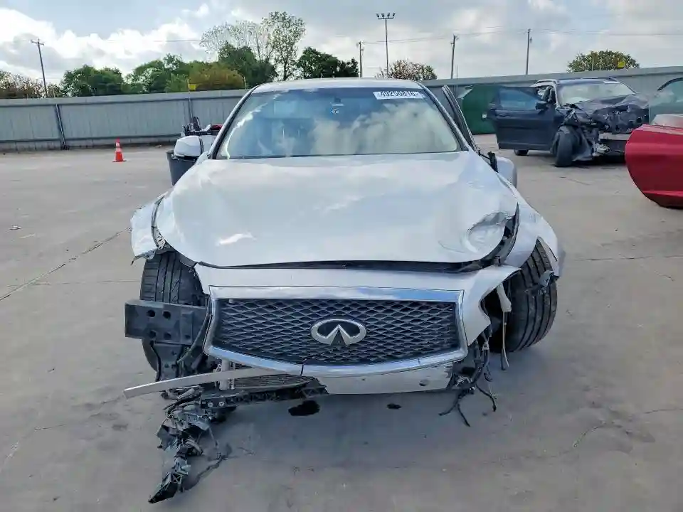 JN1BV7AP9FM332456 2015 INFINITI Q50-4