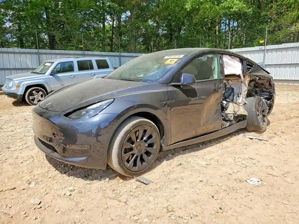 7SAYGDED6RF042921 2024 TESLA MODEL Y-0