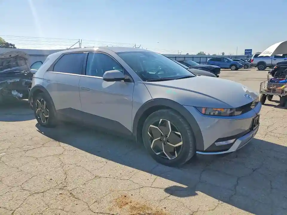 KM8KNDAF5PU206076 2023 HYUNDAI IONIQ-3