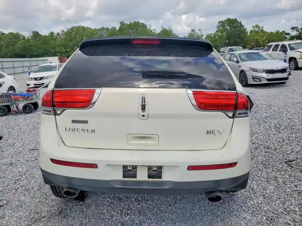 2LMDJ6JK8CBL13284 2012 LINCOLN MKX-5