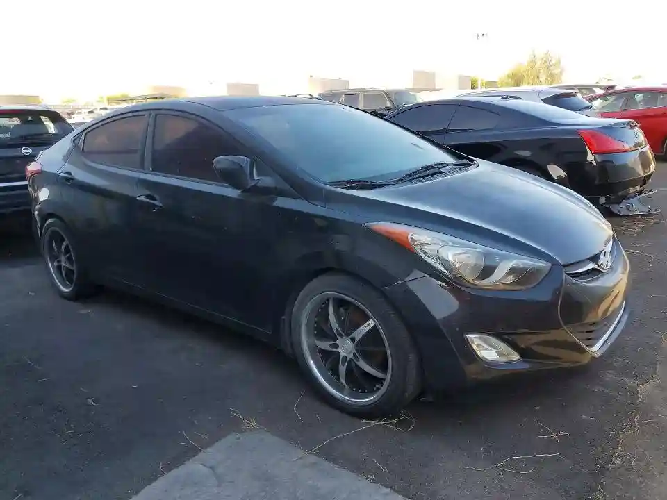 5NPDH4AE8CH086600 2012 HYUNDAI ELANTRA-3