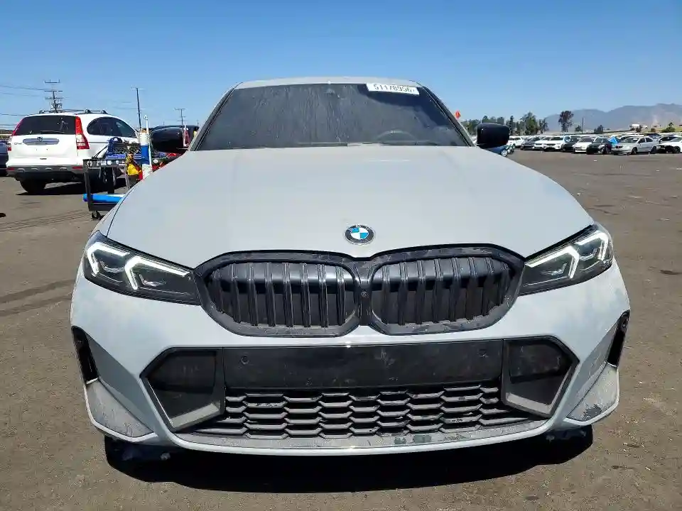 3MW69CW09S8F16162 2025 BMW 3 SERIES-4