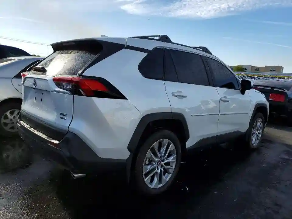 2T3A1RFV2RW467017 2024 TOYOTA RAV4-2