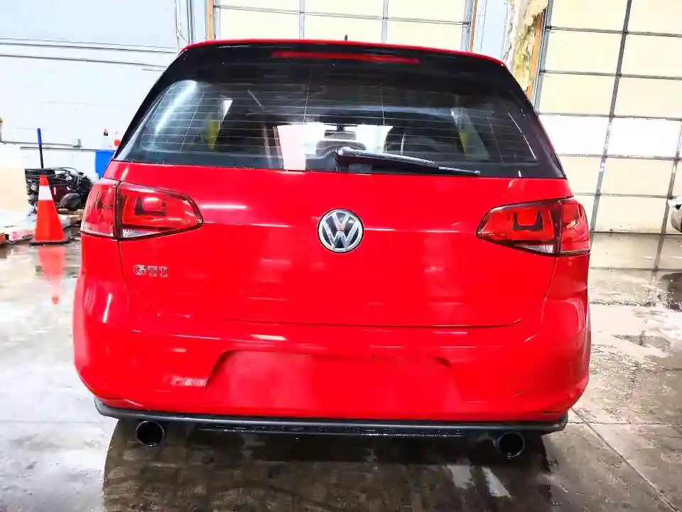 3VW547AU5GM021564 2016 VOLKSWAGEN GTI-5