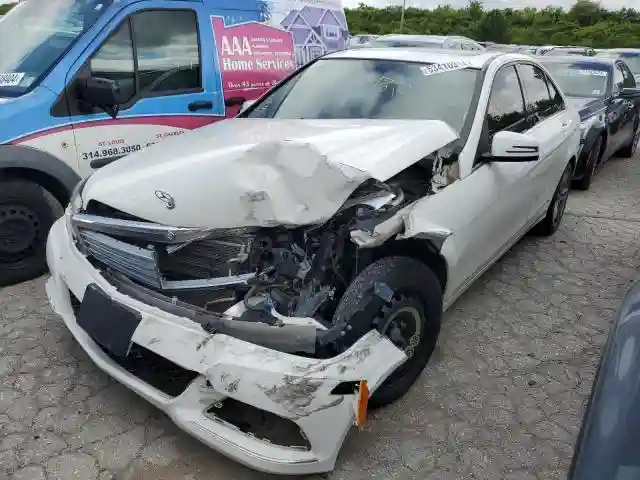 WDDGF4HB3DA800193 2013 MERCEDES-BENZ C-CLASS-0