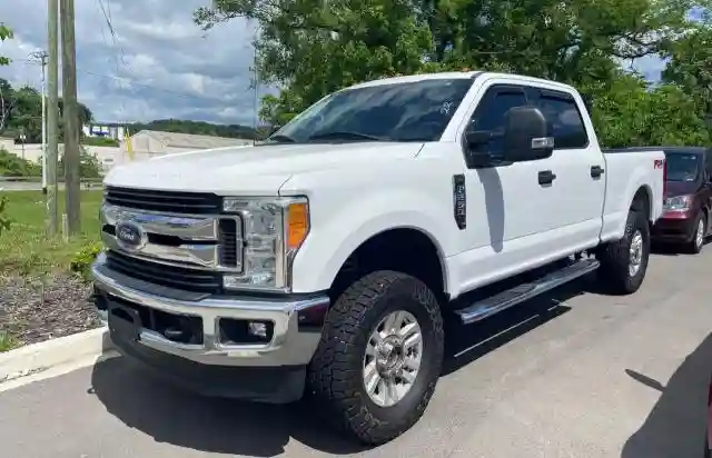 1FT7W2B62HEC89343 2017 FORD F250-1