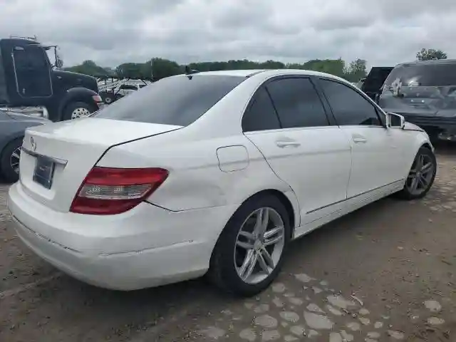 WDDGF4HB3DA800193 2013 MERCEDES-BENZ C-CLASS-2