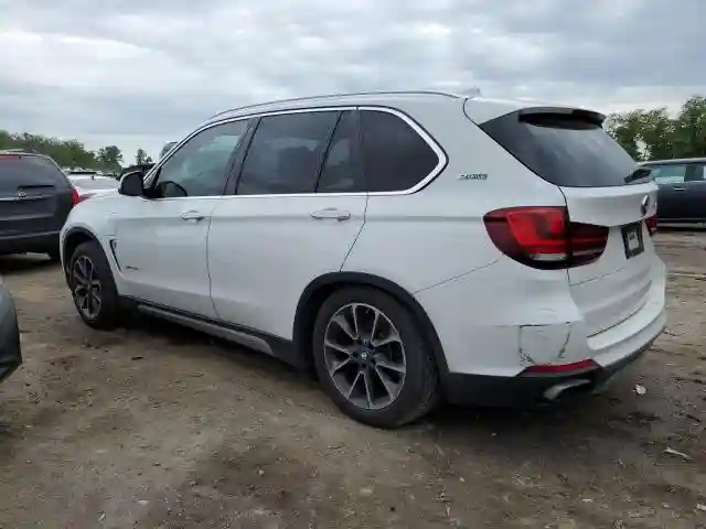 5UXKT0C57J0W00859 2018 BMW X5-1