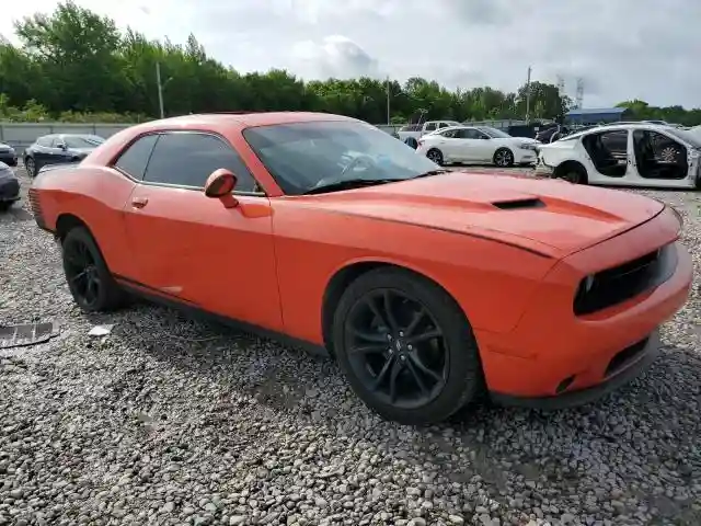 2C3CDZAG2HH592305 2017 DODGE CHALLENGER-3
