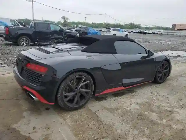 NJ1589E 2022 AUDI R8-2