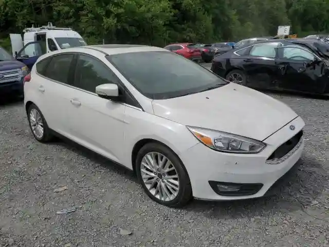 1FADP3N23JL288255 2018 FORD FOCUS-3