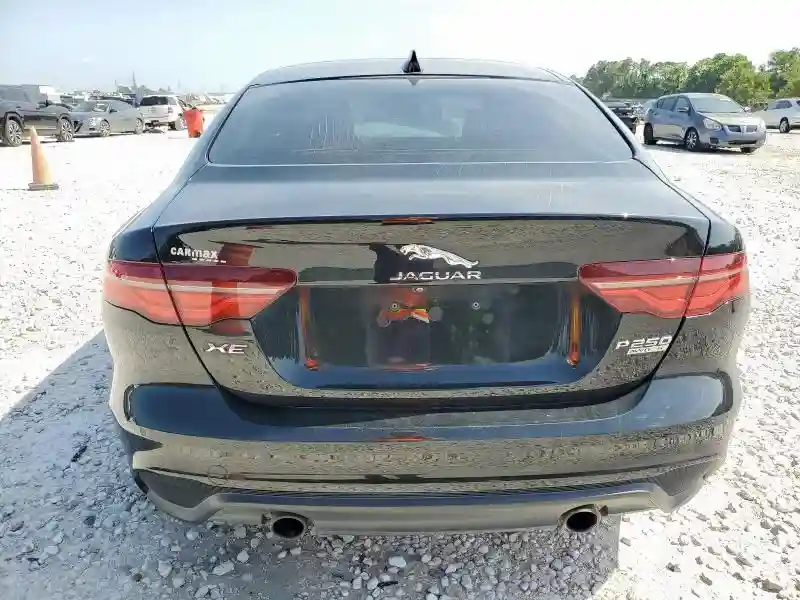 SAJAJ4FX4LCP55511 2020 JAGUAR XE-5