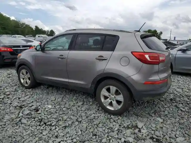 KNDPBCA28B7171924 2011 KIA SPORTAGE-1