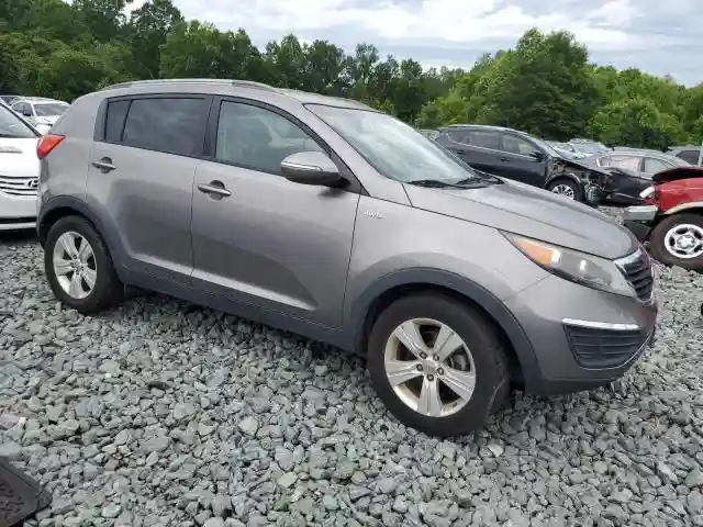 KNDPBCA28B7171924 2011 KIA SPORTAGE-3