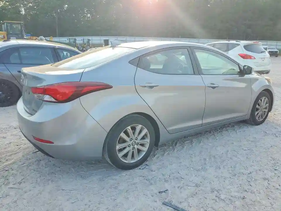 KMHDH4AE2FU223469 2015 HYUNDAI ELANTRA-2