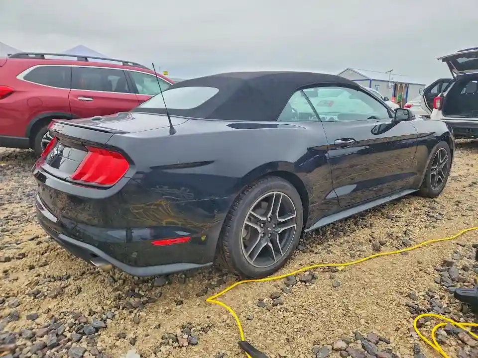 1FATP8UH2K5104721 2019 FORD MUSTANG-2