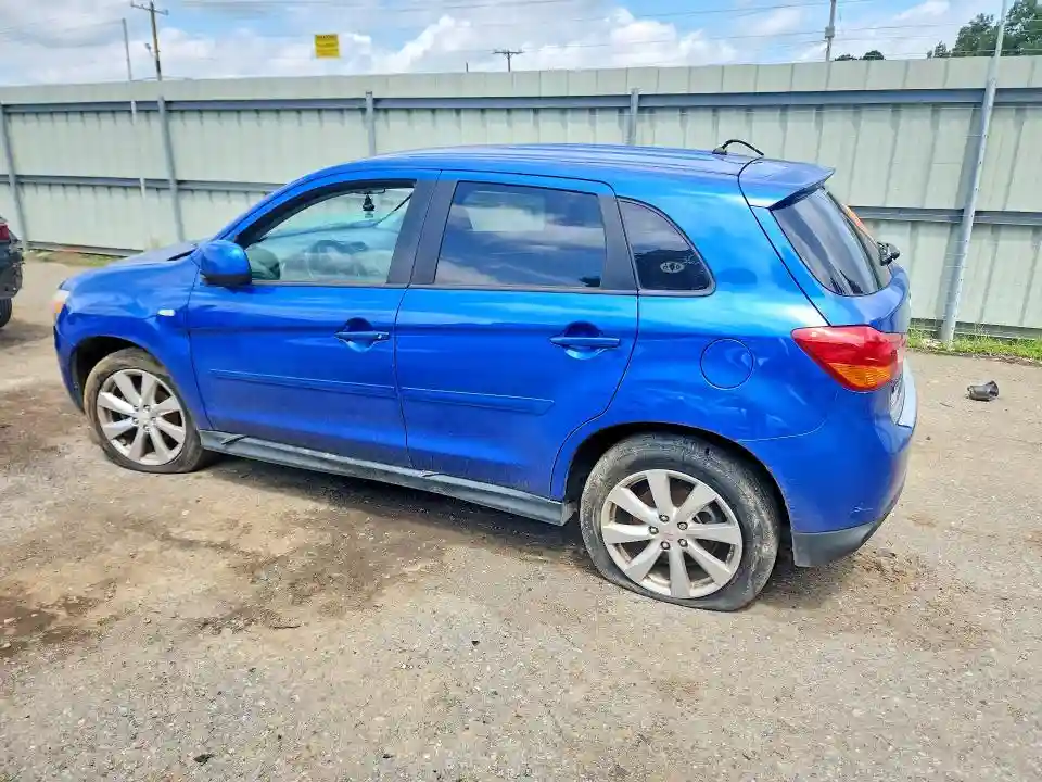 4A4AP3AU8FE037305 2015 MITSUBISHI OUTLANDER-1