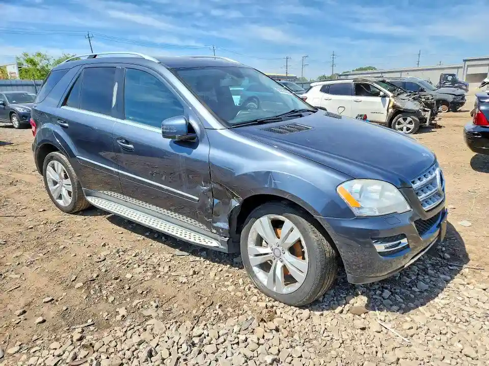 4JGBB8GB4BA730902 2011 MERCEDES-BENZ M-CLASS-3