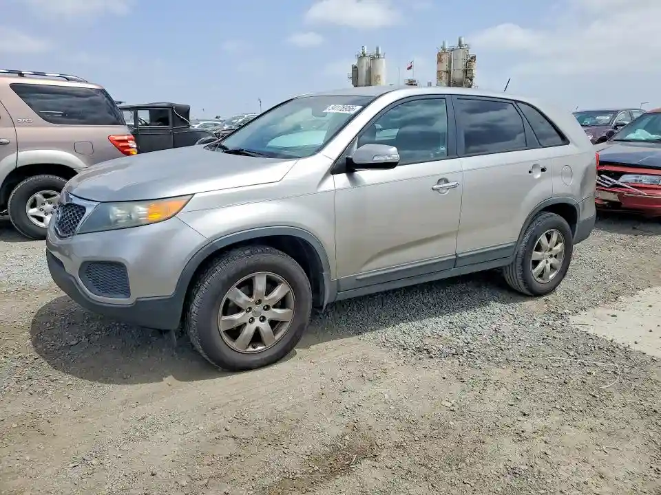 5XYKT3A11CG279823 2012 KIA SORENTO-0