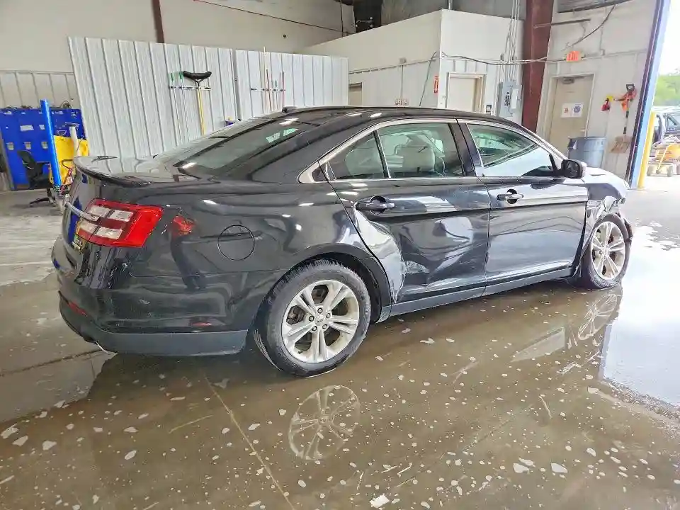 1FAHP2E87DG137769 2013 FORD TAURUS-2