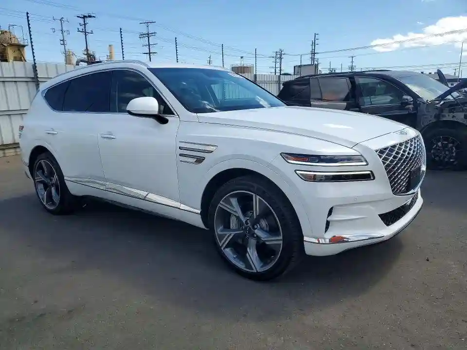 KMUHCESBXSU275177 2025 GENESIS GV80-3