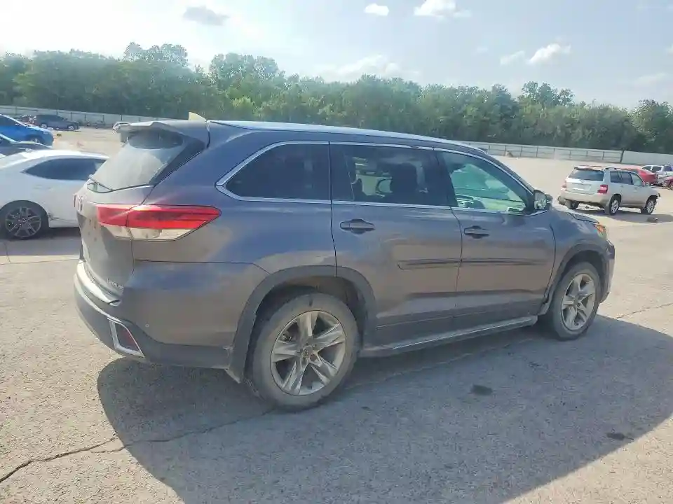 5TDDZRFH9JS808709 2018 TOYOTA HIGHLANDER-2