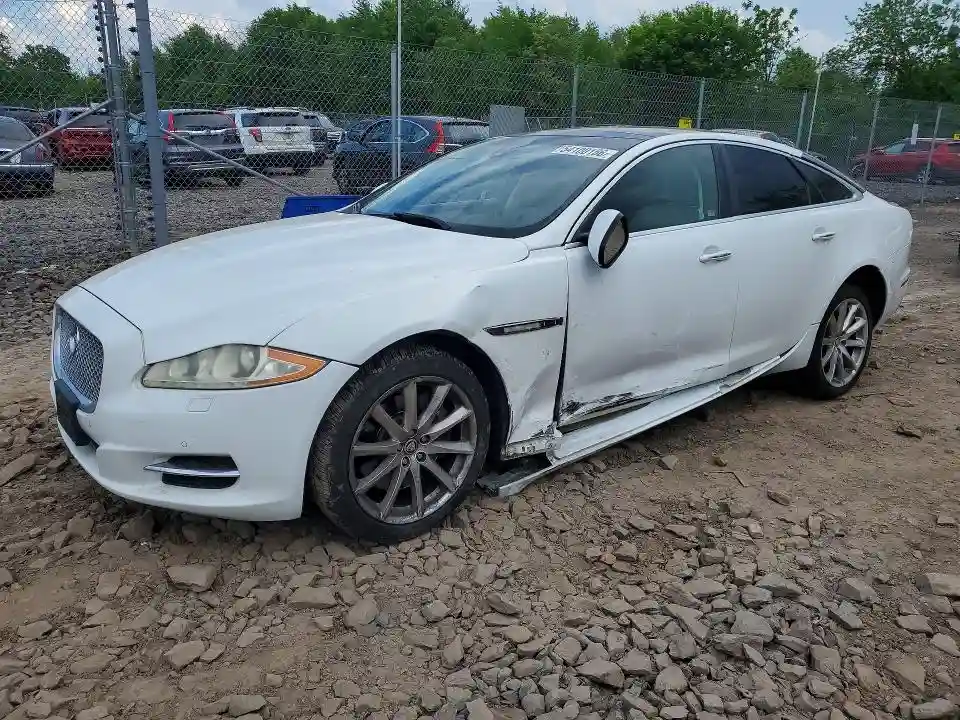 SAJWA1CB9CLV34743 2012 JAGUAR XJ-0