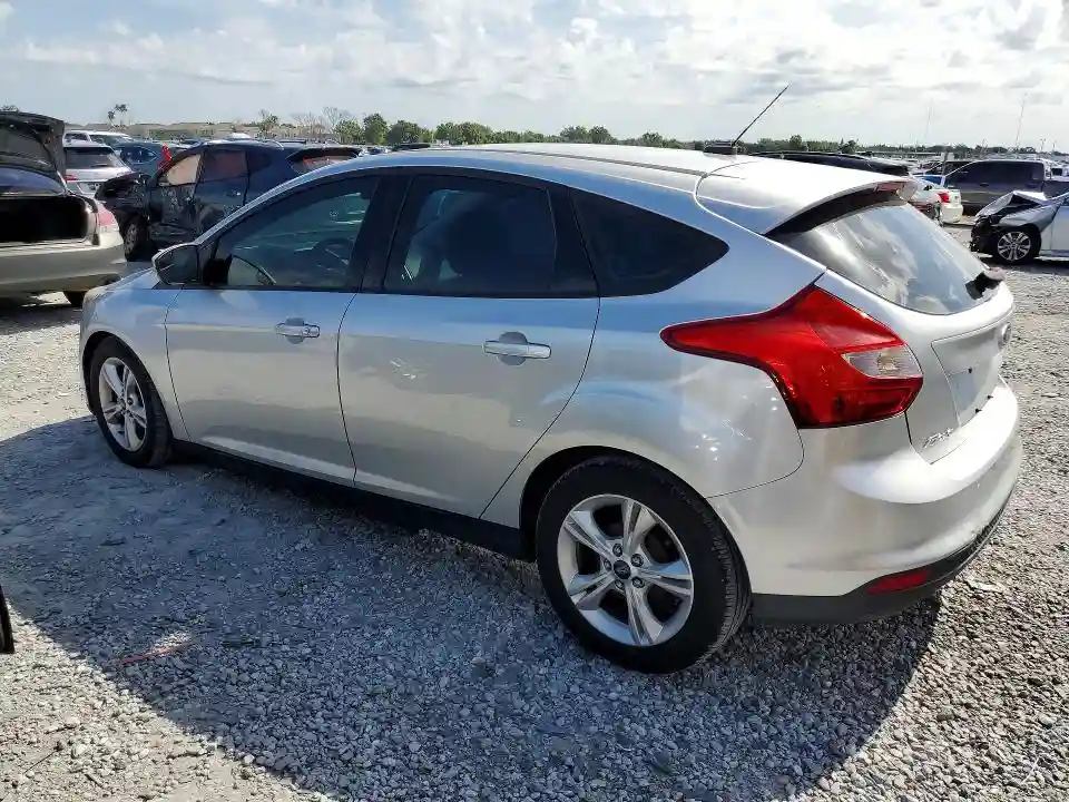 1FADP3K24EL265125 2014 FORD FOCUS-1