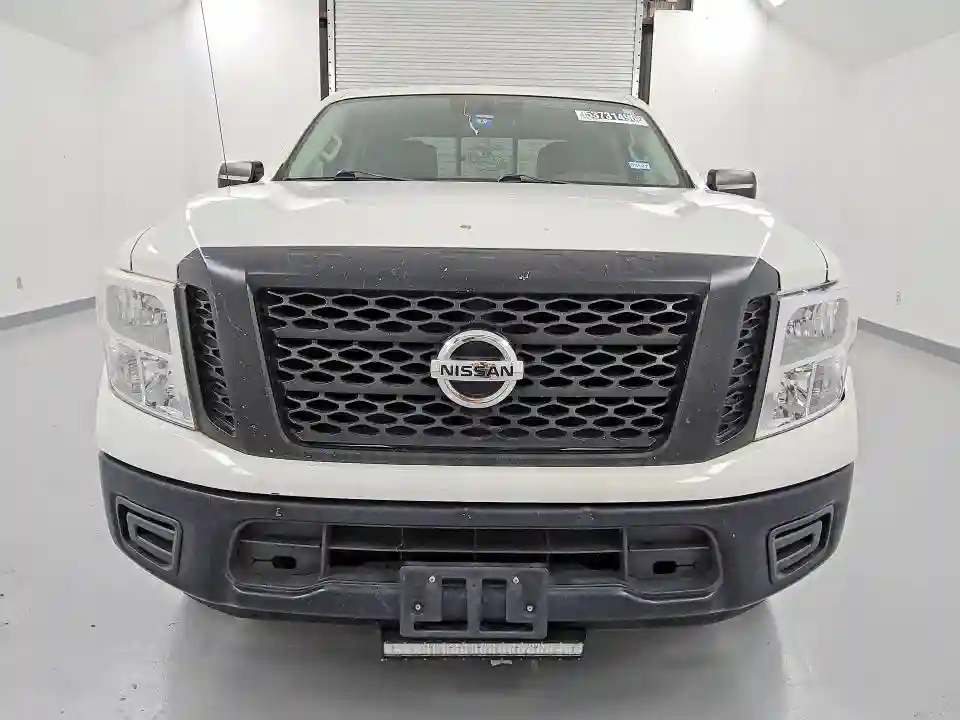 1N6AA1EKXHN532238 2017 NISSAN TITAN-4