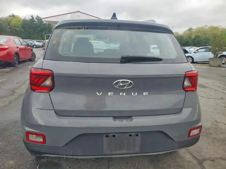 KMHRC8A34NU172422 2022 HYUNDAI VENUE-5