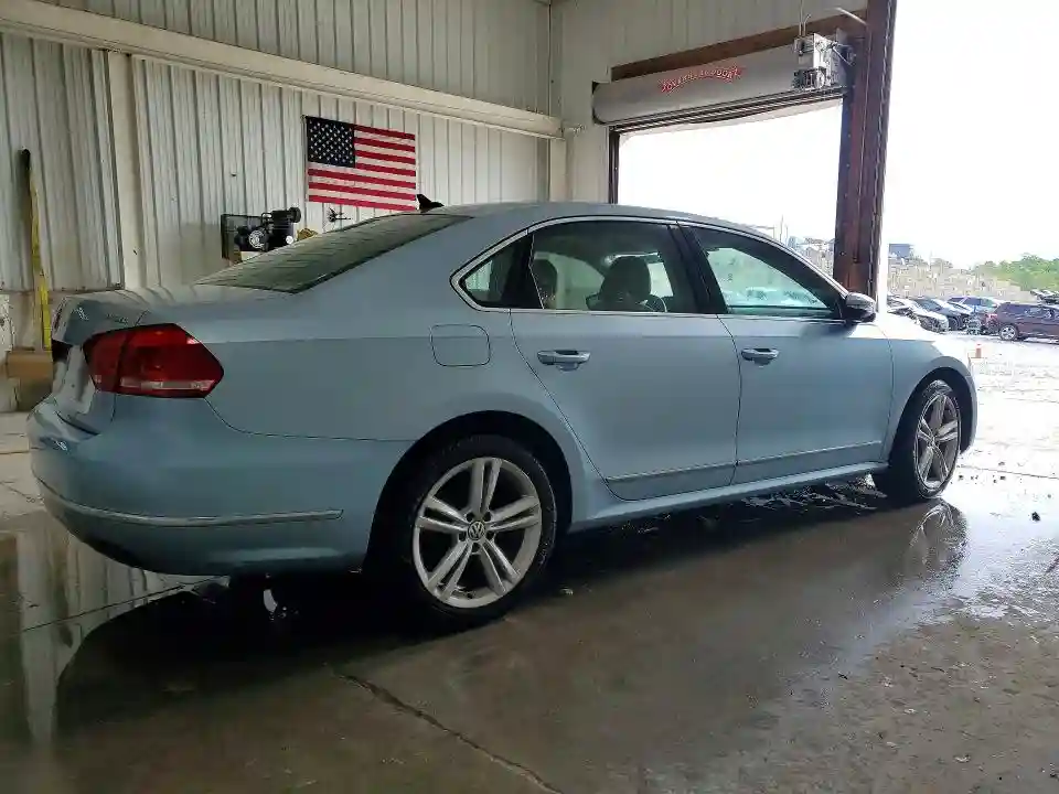 1VWCN7A31CC020063 2012 VOLKSWAGEN PASSAT-2