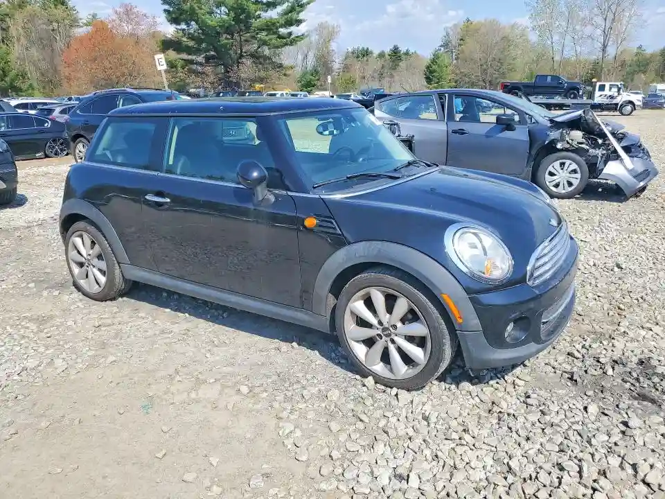 WMWSU3C52DT372091 2013 MINI COOPER-3