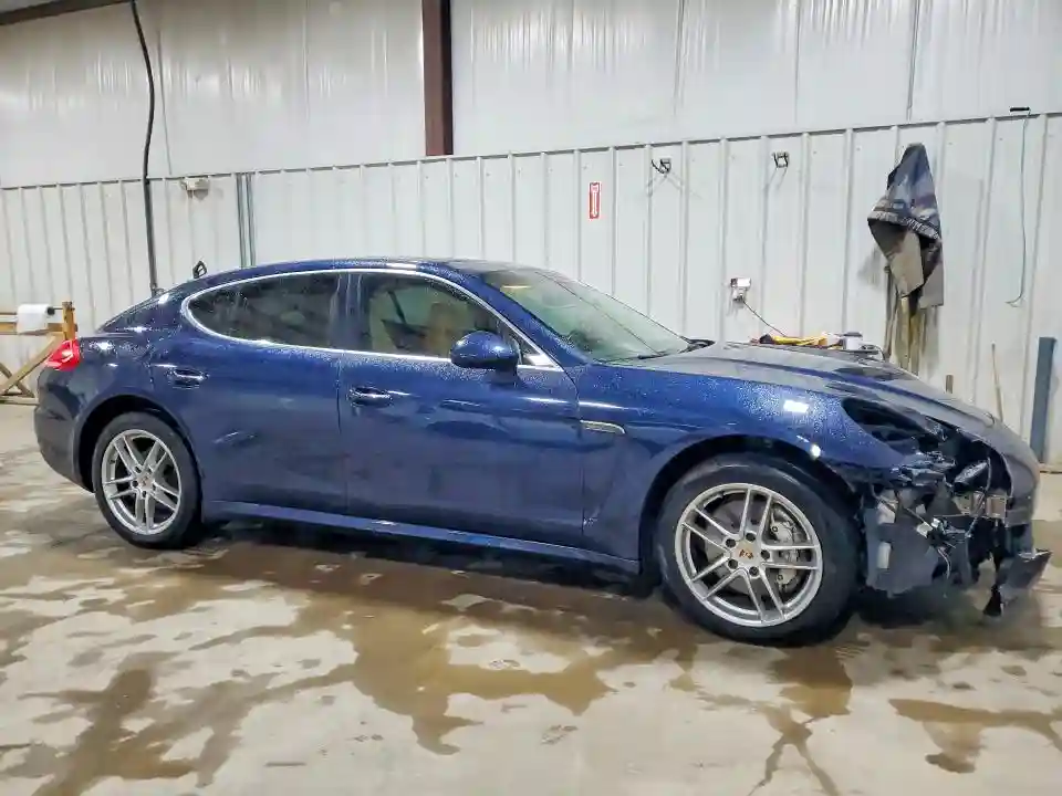WP0AB2A75EL055829 2014 PORSCHE PANAMERA-3