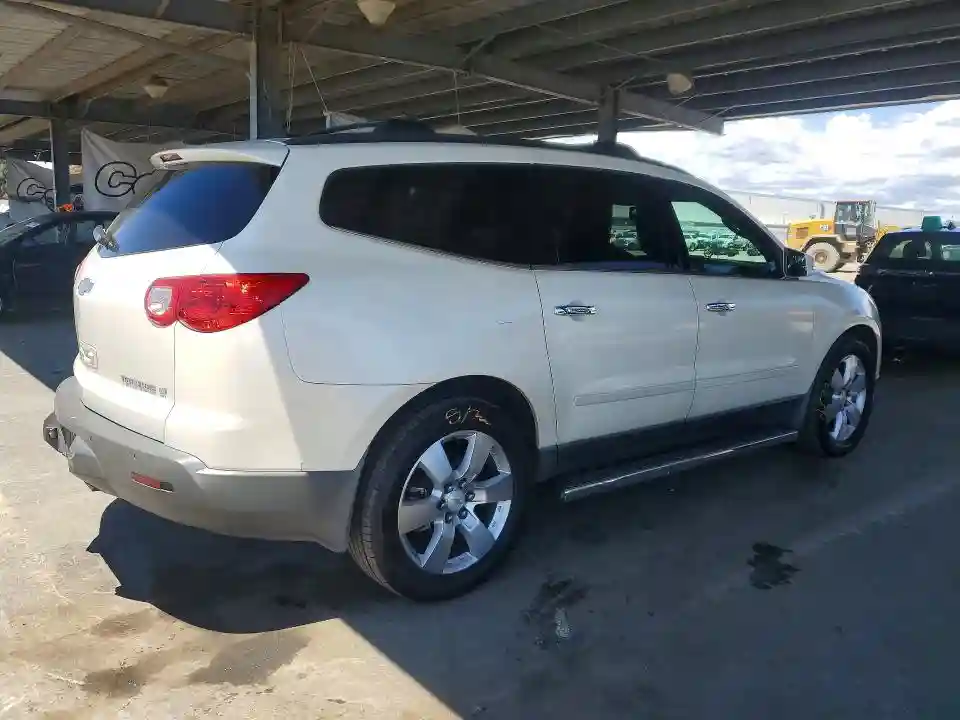 1GNKVGED8CJ366745 2012 CHEVROLET TRAVERSE-2
