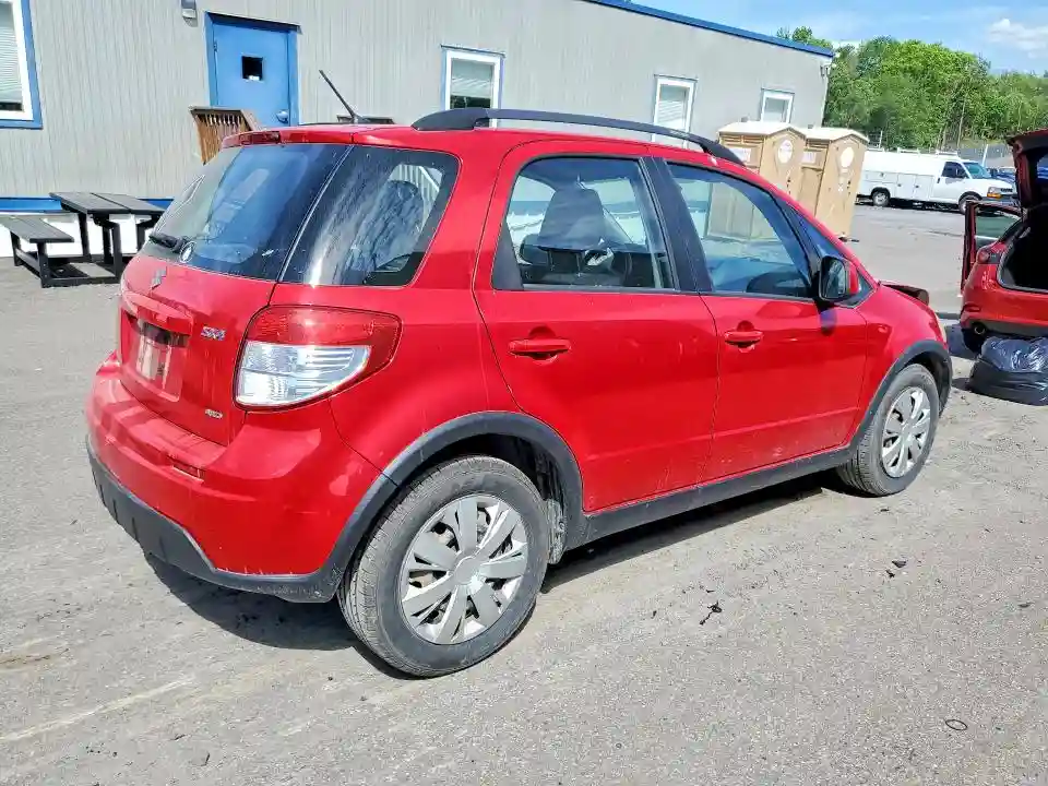 JS2YB5A32B6303497 2011 SUZUKI SX4-2