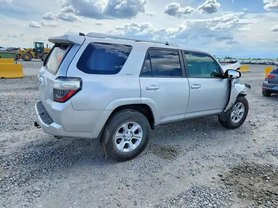 JTEBU5JR3J5543236 2018 TOYOTA 4RUNNER-2