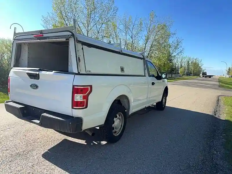 1FTMF1EB7JKD39070 2018 FORD F150-3
