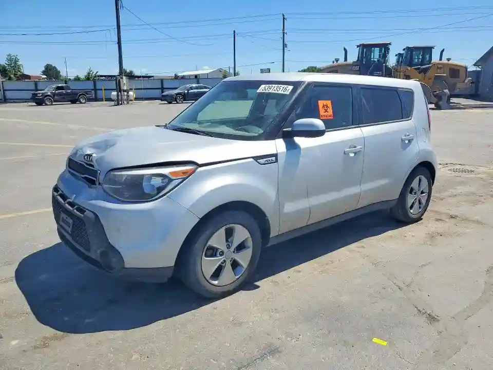 KNDJN2A24G7852774 2016 KIA SOUL BASE-0