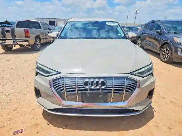 WA1VABGE5KB022870 2019 AUDI E-TRON-4