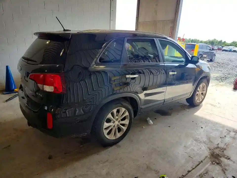 5XYKU4A73FG645499 2015 KIA SORENTO-2