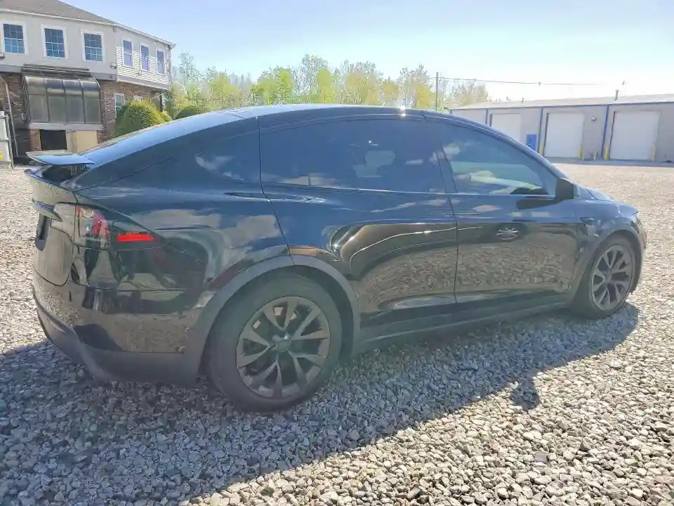7SAXCDE59PF416791 2023 TESLA MODEL X-2